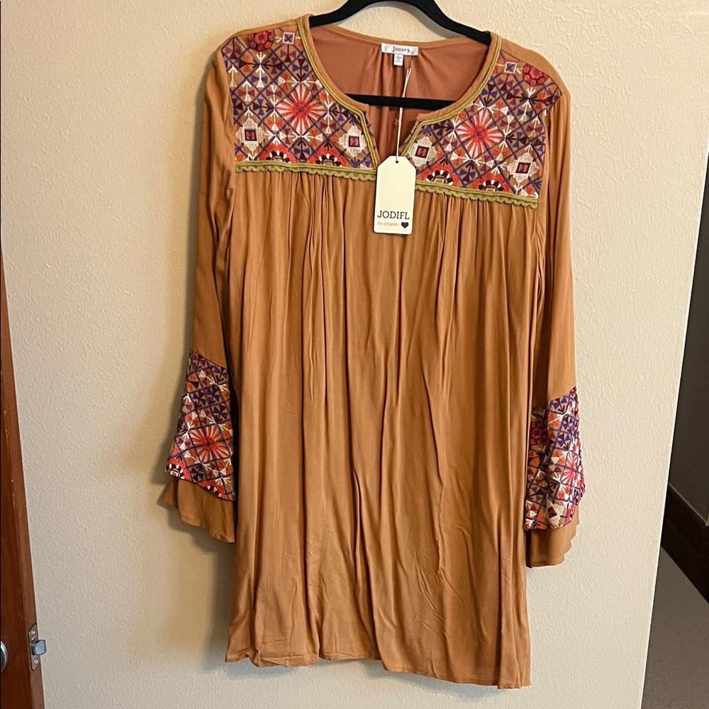 JODIFL Women's Brown Embroidered Tunic